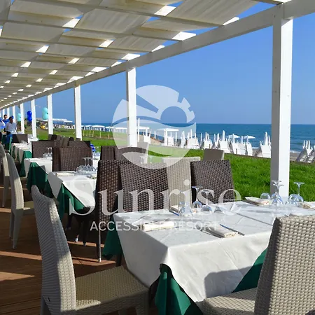 Sunrise Accessible Hotel