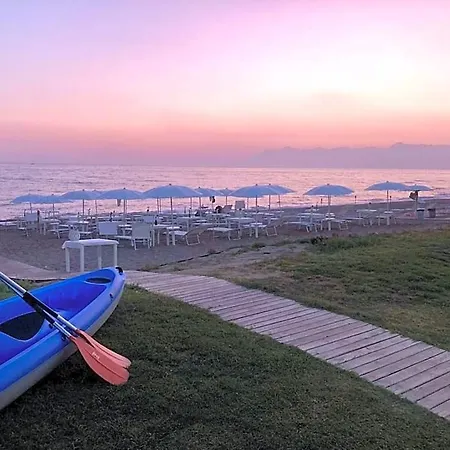 Szálloda Sunrise Accessible Battipaglia