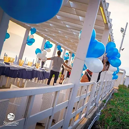 Sunrise Accessible Hotel