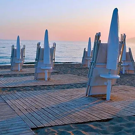 Szálloda Sunrise Accessible Battipaglia